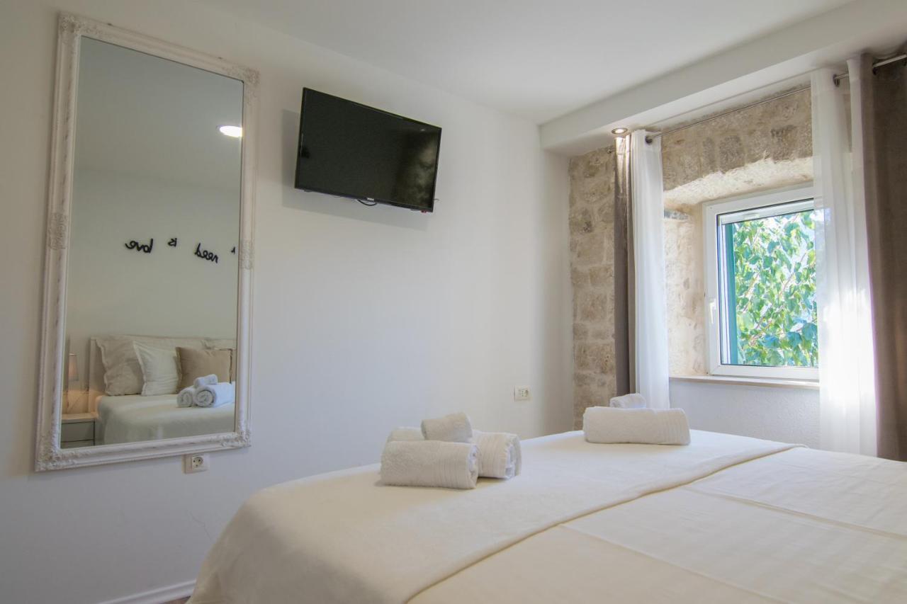 Villa Milena With Heated Pool And Jacuzzi Kostanje Экстерьер фото