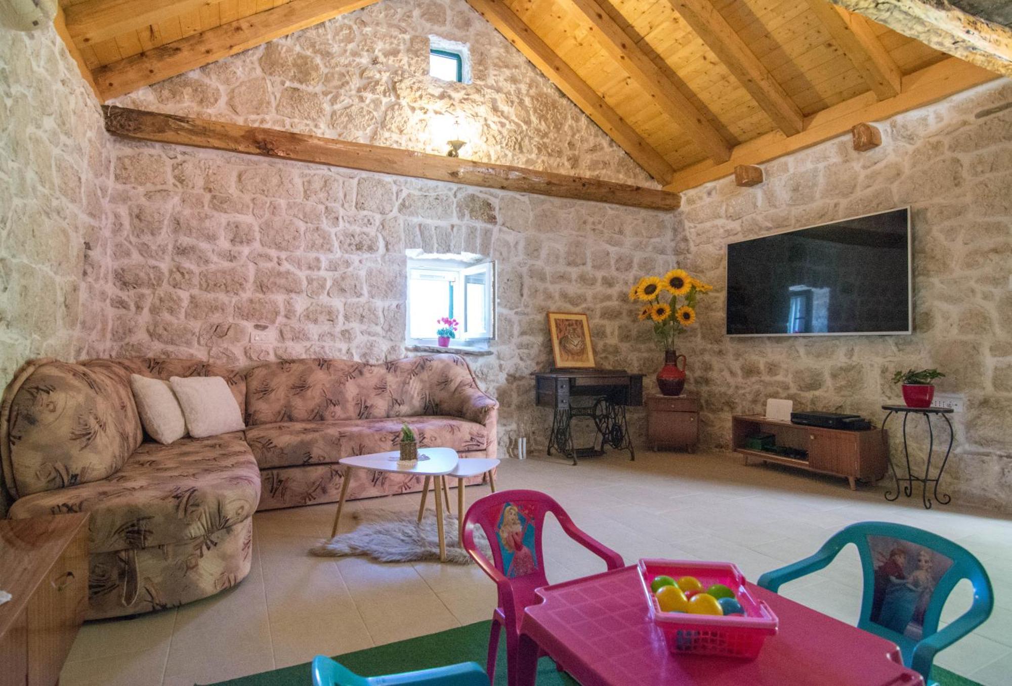 Villa Milena With Heated Pool And Jacuzzi Kostanje Экстерьер фото